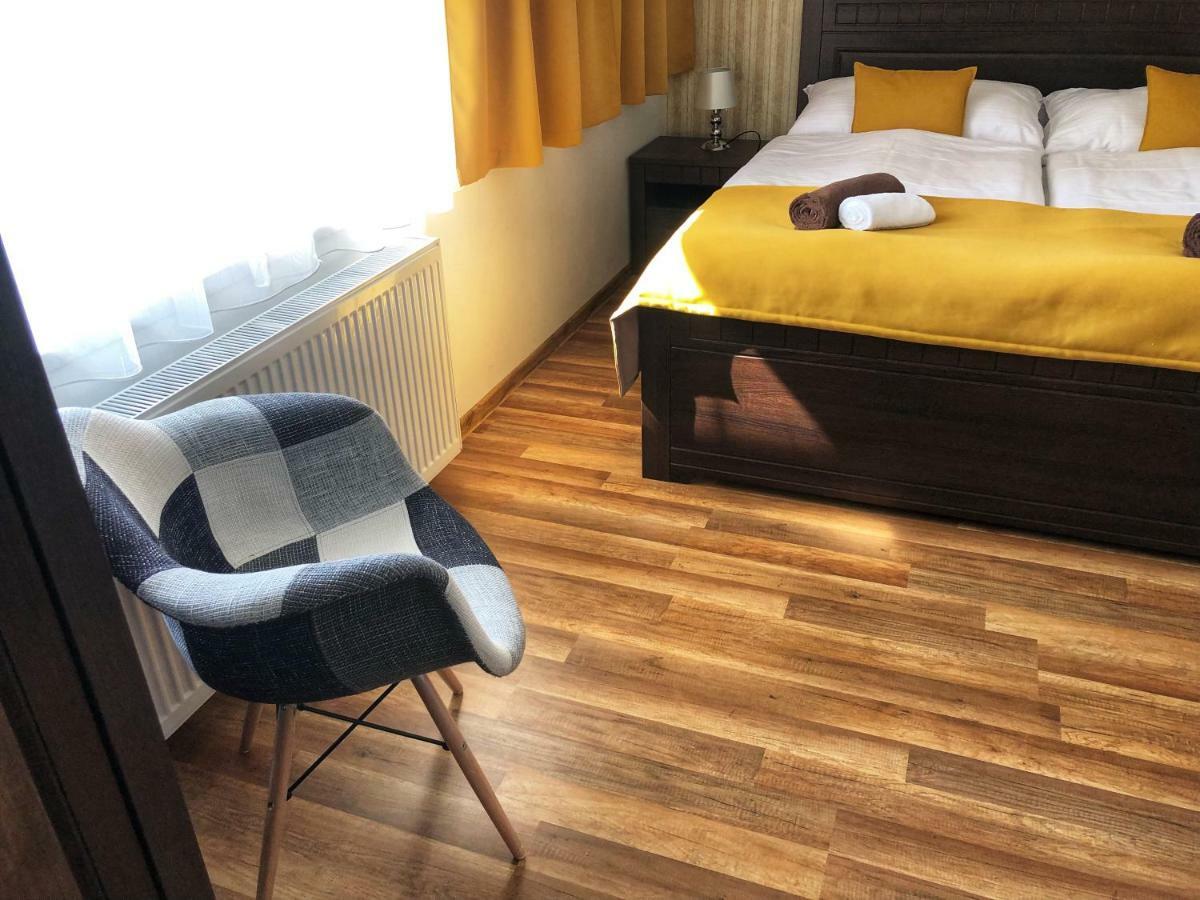 Villa Rustica Bešeňová Zewnętrze zdjęcie
