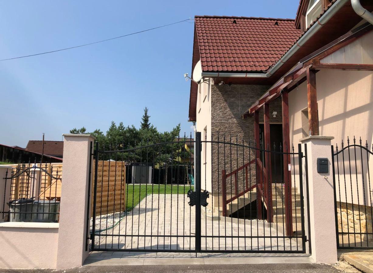Villa Rustica Bešeňová Zewnętrze zdjęcie